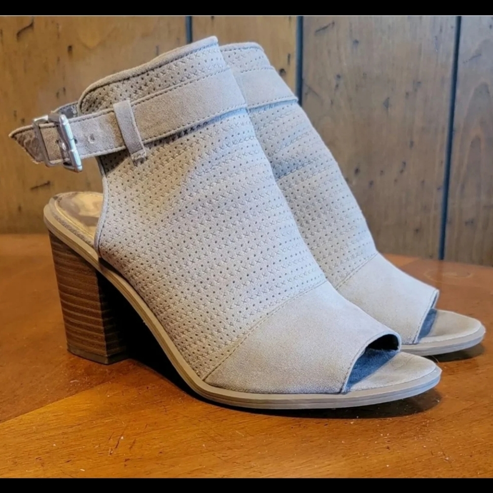 Circus by Sam Edelman Grey Open Toe Faux Suede Booties Size 6